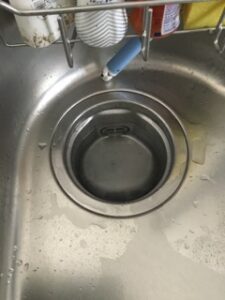 台所　キッチン　排水口　つまり　高圧洗浄